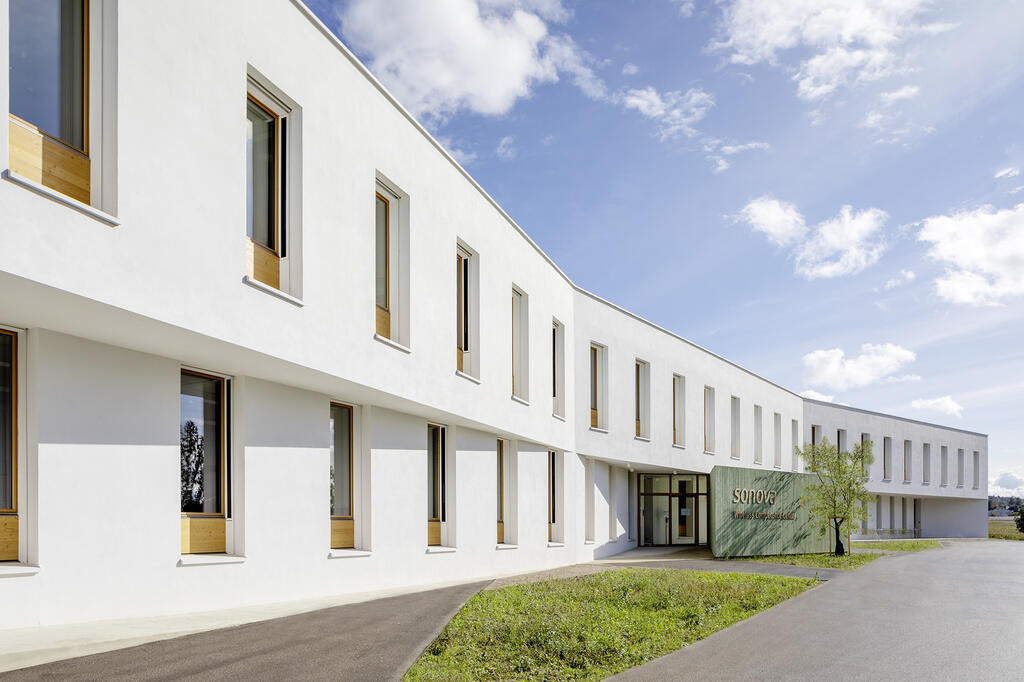 Sonova opens one of Switzerland’s first zero-energy office buildings