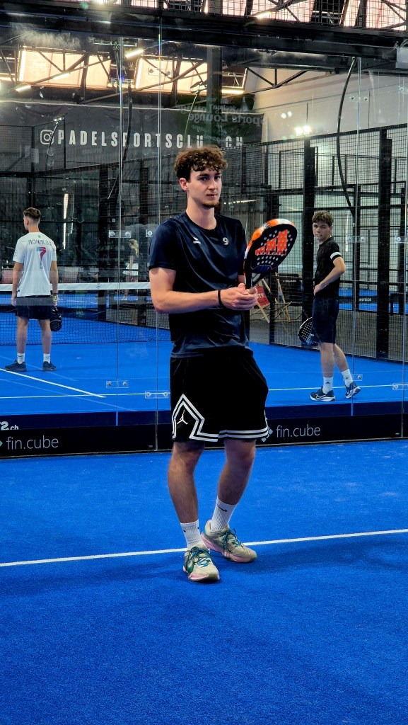 Sonova Berufsbildung: Lernendenausflug 2025 - Padel