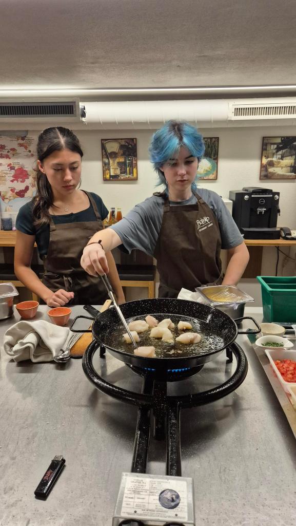 Sonova Berufsbildung – Projektwoche 2026: Teamevent Paella kochen