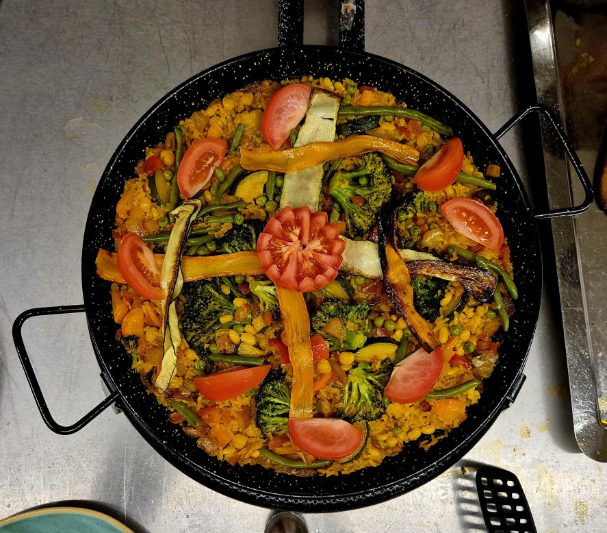 Sonova Berufsbildung – Projektwoche 2026: Teamevent Paella kochen