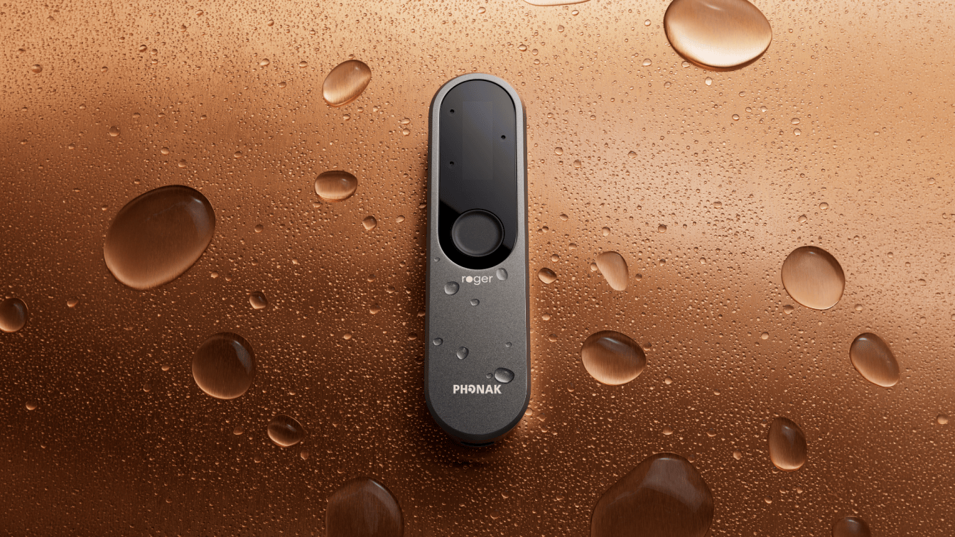 Phonak launches Roger On Sphere™: the first AI-powered remote microphone to separate speech from noise in real time
